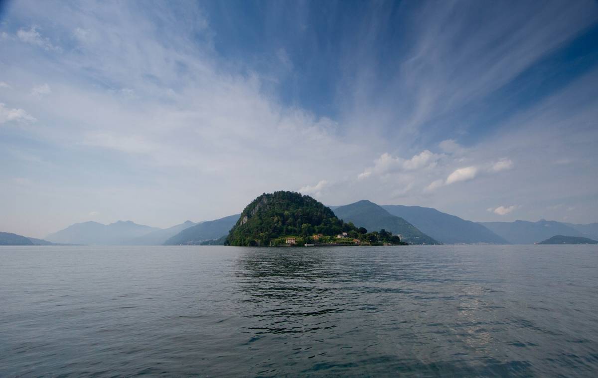The two arms of Lake Como meet here in Bellagio, which means either 