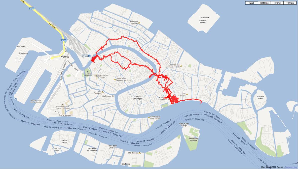Here's how 24,000 steps and 10 hours look like in Venice.