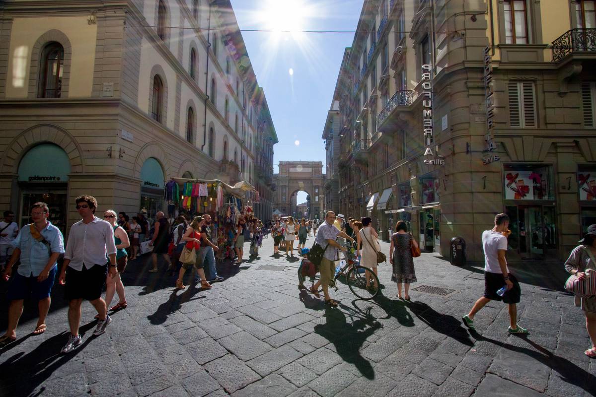 A view down Via degli Speziali on Via dei Calzaiuoli, the main thoroughfare from the Florence Cathedral to the *Uffizi*
