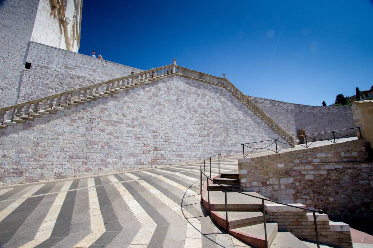 Stairs leading up to the entrance of the upper basilica