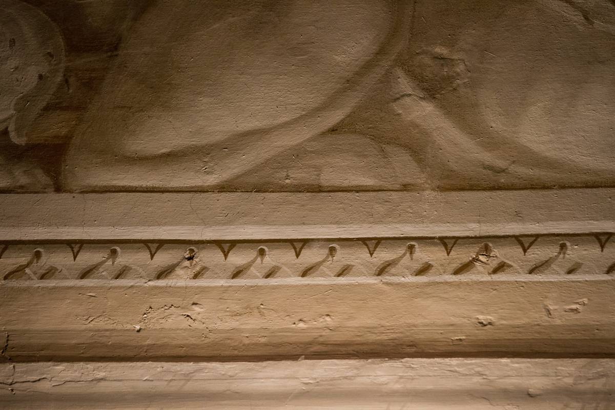 A closer look at the ceiling reveals the illusion of the relief