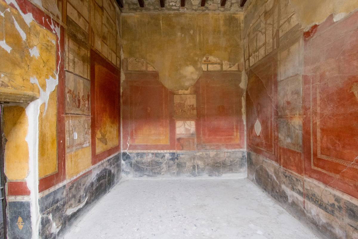 Frescos on the walls of residential villas hint a more colourful Pompeii in the past