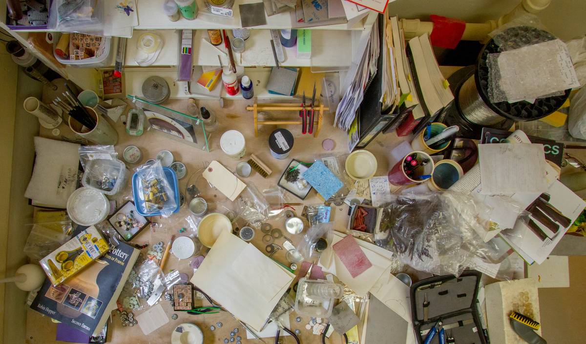 Desk of Iris Dorton of [Blue Iris Studios](http://blueirisstudios.ca/)