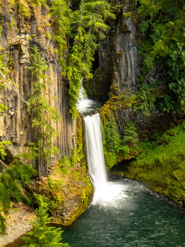 Tumalo Falls