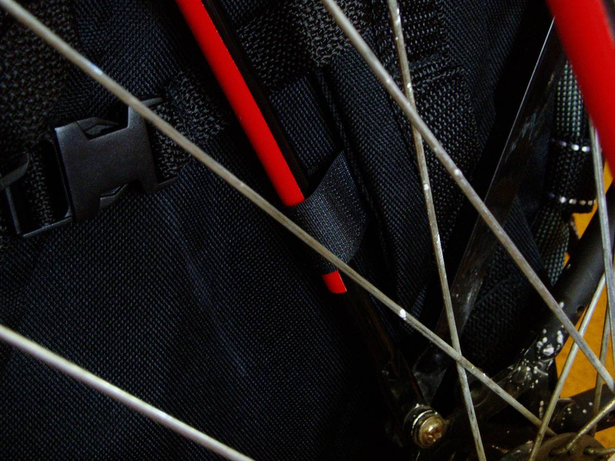 **Figure 4** Velcro straps sewn onto the bottom of the bags hold the bags onto the rack