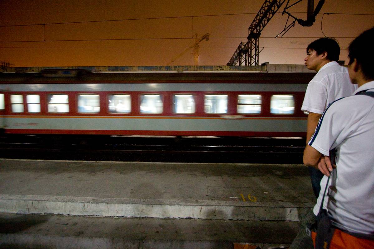 Boarding the train back to Shanghai