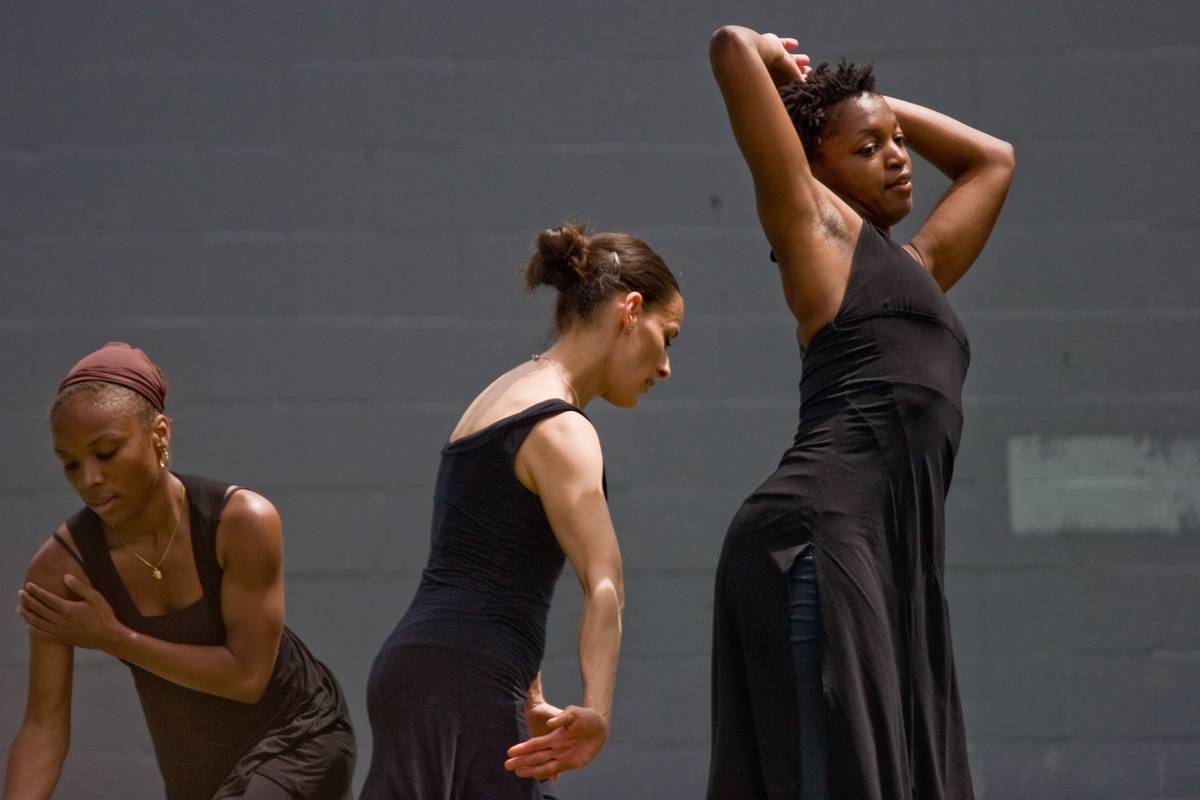 Virtuo Danse from Montreal performing *M&acirc;le de femme*, a dialog of women's encounter with men from the perspective of four women of different origins. Only three performed that day, though.
