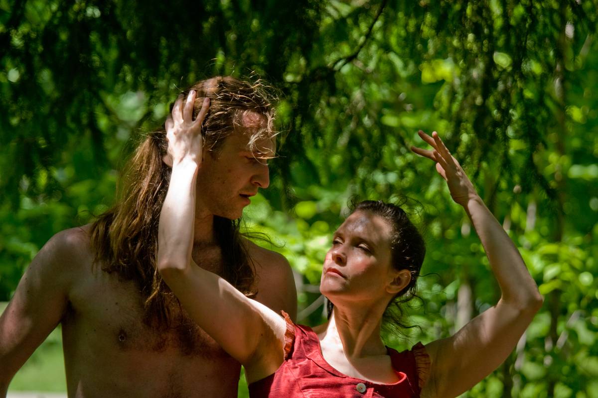 Suddenly Dance Theatre from Victoria, British Columbia performing *Courtyard for a Bird*