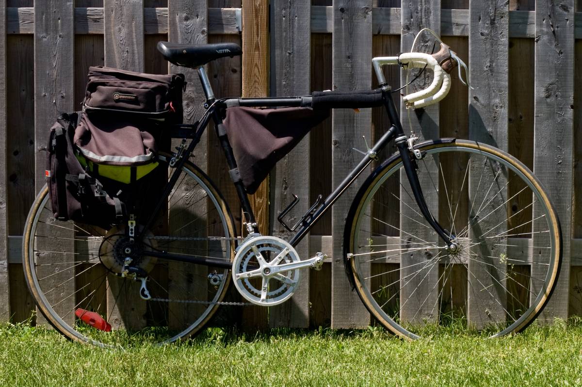 And here's the bike in full view.