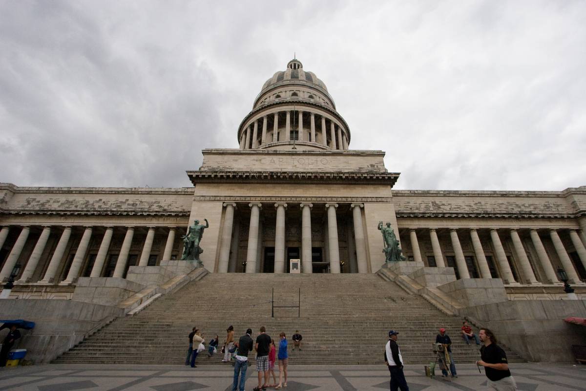 [El Capitolio](http://en.wikipedia.org/wiki/El_Capitolio), the National Capitol building, now houses the Cuban Academy of Sciences.